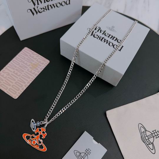 Vivienne Westwood necklace 11lyh46